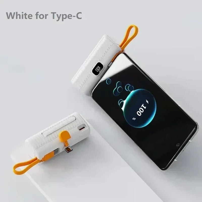 30000Mah Power Bank Fast Charging Emergency External Battery Digital Display Built-In Data Cable Plug and Play for Iphone Type-C